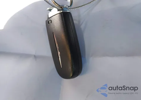 2021 Chrysler 300 300S z USA, uszkodzony, nr VIN 2C3CCABG2MH546101